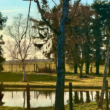 Dhotes Vue Jardin Coucher De Soleil A La Campagne Penzion 3*